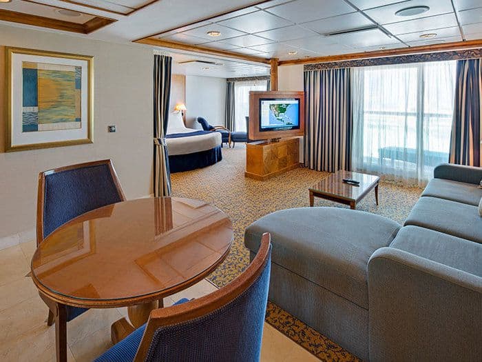 RCI Brilliance of the Seas Owner Suite 1 Bedroom.jpg